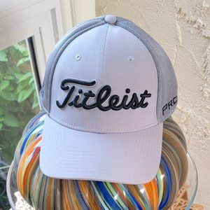 NWT Titleist 20 Tour Sports Mesh Hat